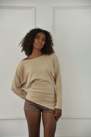 Nova Trui from C by Stories