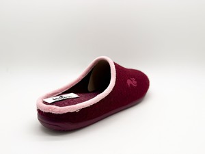 thies 1856 ® PET Piping Slipper vegan bordeaux from COILEX