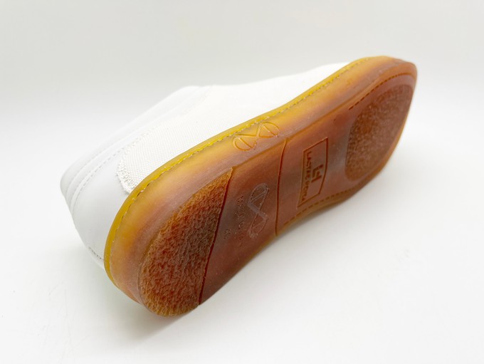 nat-2™ Sleek Low banana (W/M/X) from COILEX