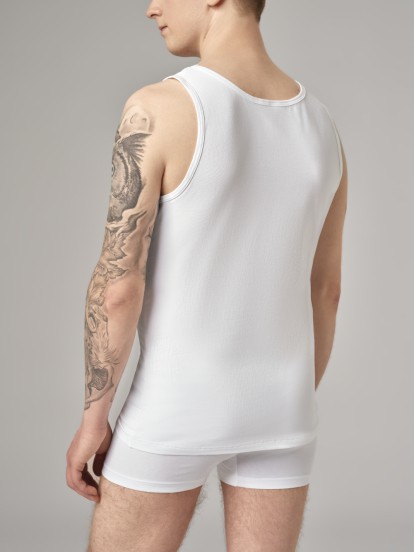 Shirt without sleeve from Comazo