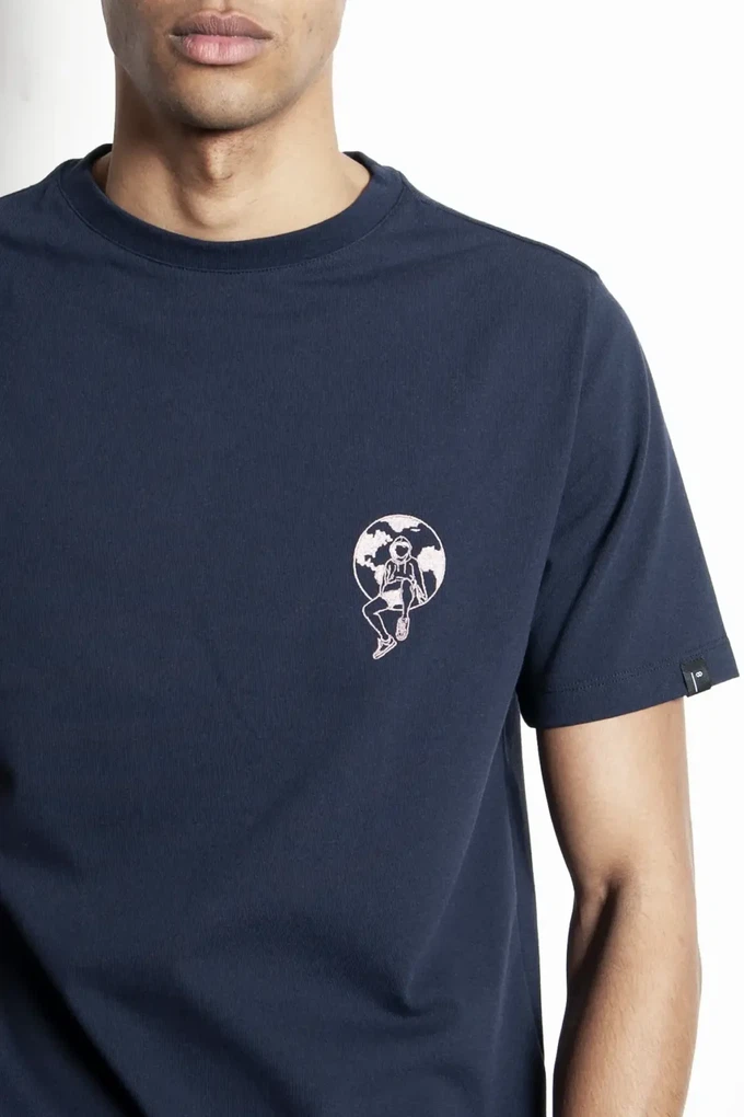 Duurzaam T-shirt Hiland | navy blue from common|era sustainable fashion