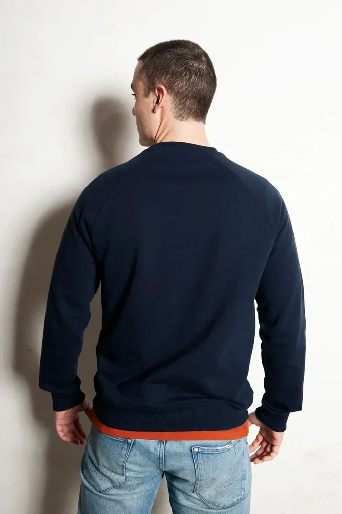 Duurzame sweater Wale | navy blue from common|era sustainable fashion