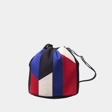 Paige classic bucket bag van Cool and Conscious