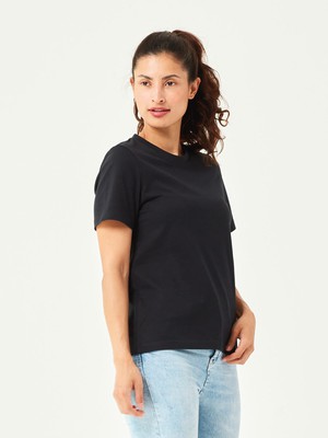 TShirt Women from COREBASE