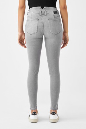 SUN UP Skinny Powerstretch - Design Details - Silver Denim from DAWN Denim SUN UP Skinny Powerstretch - Design Details - Silver Denim from DAWN Denim