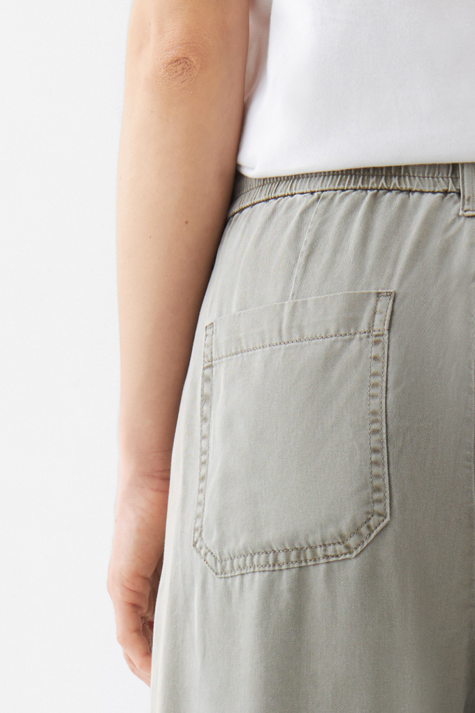SUNSHINE - Tencel Jogger - Rock Olive from DAWN Denim