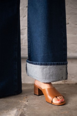 SUNNY Wide Leg Minimal Stretch - Classic - Bright Blue from DAWN Denim