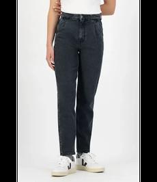 MUD Jeans •• Loose Bailey Jeans | Used Black via De Groene Knoop