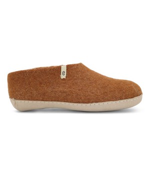 EGOS Copenhagen •• Shoe Chestnut from De Groene Knoop