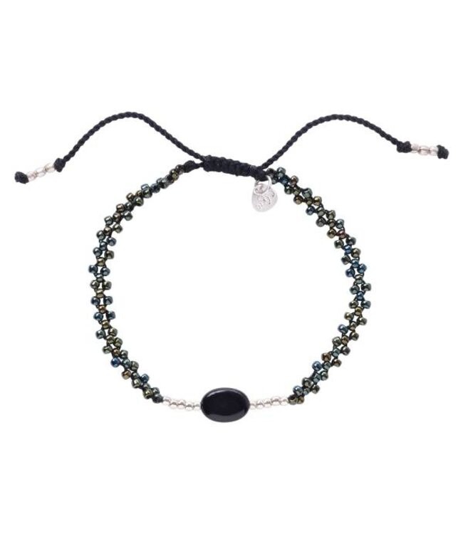 A BEAUTIFUL STORY •• Armband Zwarte Onyx Zilverkleurige from De Groene Knoop