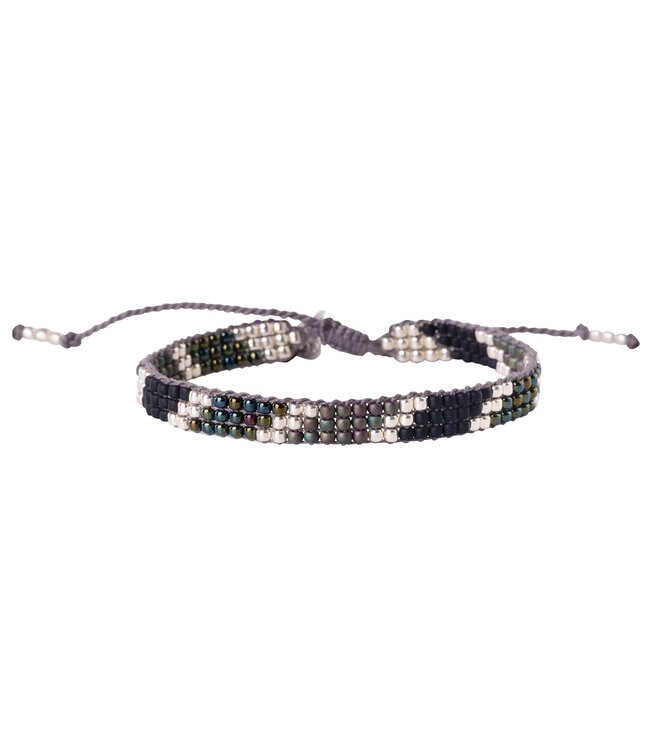 A BEAUTIFUL STORY •• Armband Commitment Zwarte Onyx Zilverkleurige from De Groene Knoop