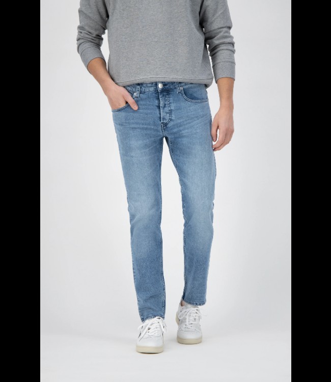 MUD Jeans •• Jeans Slimmer Rick - Old Stone from De Groene Knoop