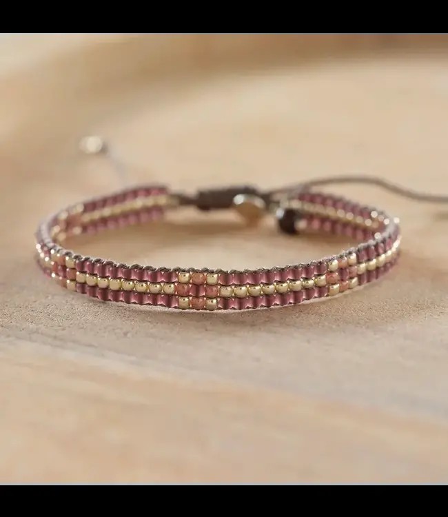 A BEAUTIFUL STORY •• Competent Garnet Bracelet SC | Zilver from De Groene Knoop