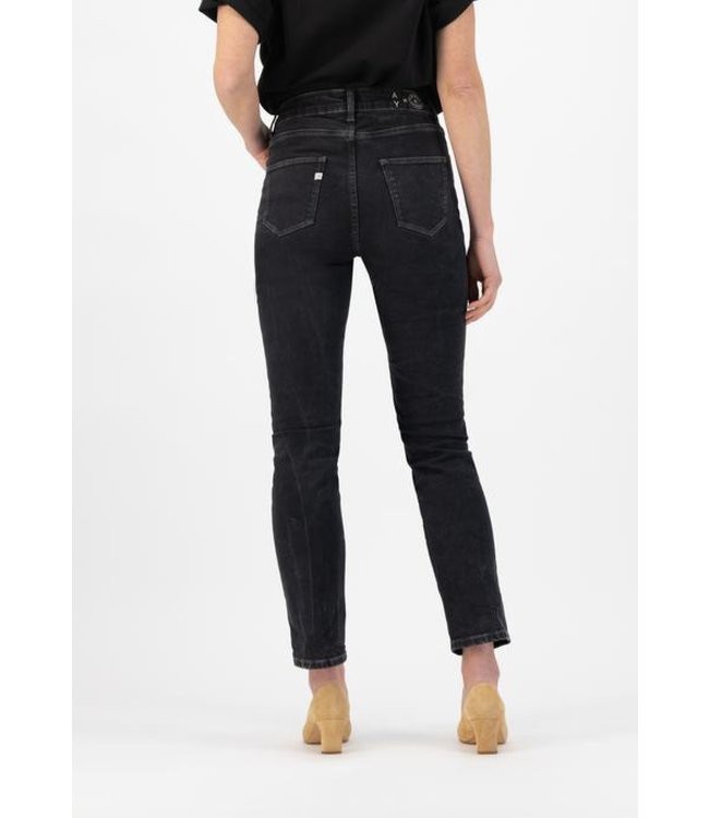 MUD Jeans •• Jeans SimpleChique Medium Stone Black from De Groene Knoop