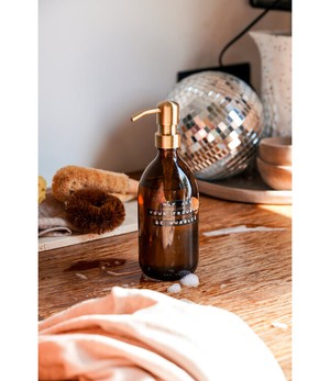 WELLmark •• HANDZEEP | 500ML BAMBOE - MESSING POMP from De Groene Knoop