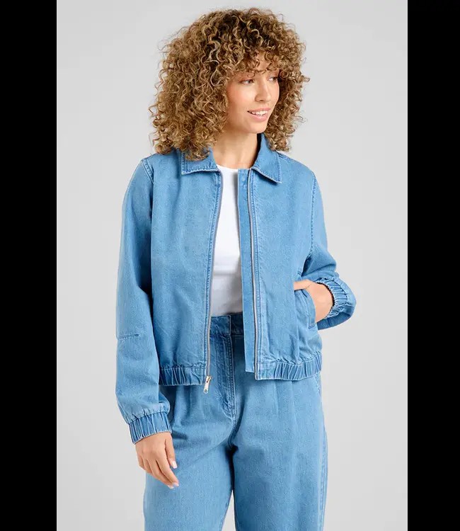 DEDICATED. •• Jacket Sunna Denim | Light Blue from De Groene Knoop