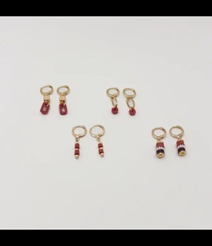 Studio NokNok •• PETITE.04.DARK PINK from De Groene Knoop