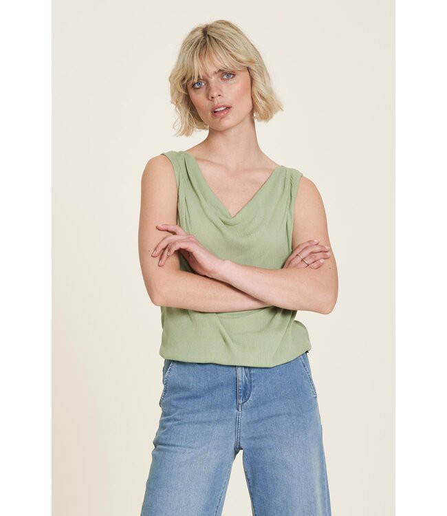 Tranquillo •• EcoVero™ Viscose Top | Topaz Green from De Groene Knoop