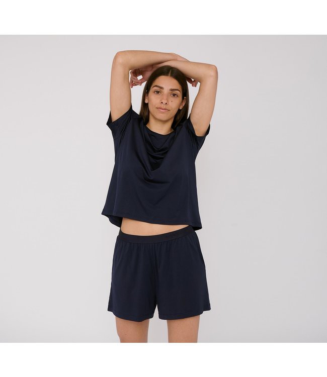Organic Basics •• TENCEL™ Lite Shorts | Navy from De Groene Knoop