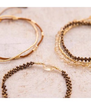 A BEAUTIFUL STORY •• Armband Emotion Citrien Goudkleurig from De Groene Knoop