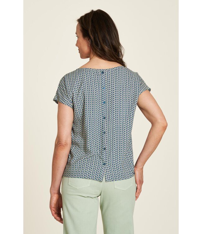 Tranquillo •• Loose EcoVero™ Blouse | Cubes from De Groene Knoop