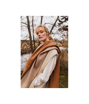 Bufandy •• Brushed Doble Mocha Whip | Alpaca Shawl from De Groene Knoop