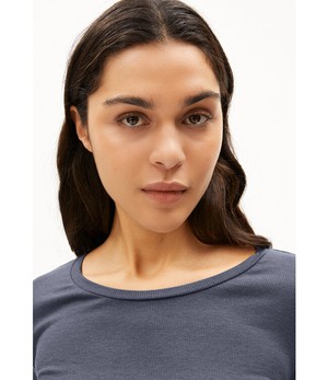 ARMEDANGELS •• T-shirt JAALEAA | Moonlight Gray from De Groene Knoop