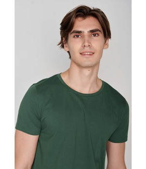 GREENBOMB •• Shirt Basic Guide | Bottle Green from De Groene Knoop