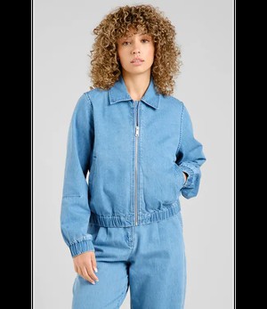 DEDICATED. •• Jacket Sunna Denim | Light Blue from De Groene Knoop