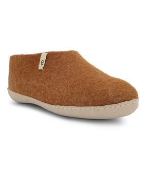 EGOS Copenhagen •• Shoe Chestnut from De Groene Knoop