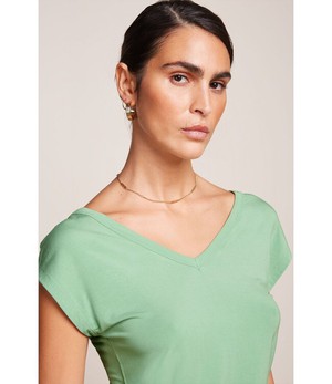 KING LOUIE •• Double V Top Caprice | Sprucestone Mint from De Groene Knoop