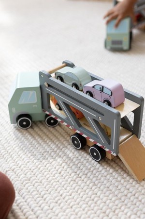 Vrachtwagen met oplegger, hout from Dille & Kamille