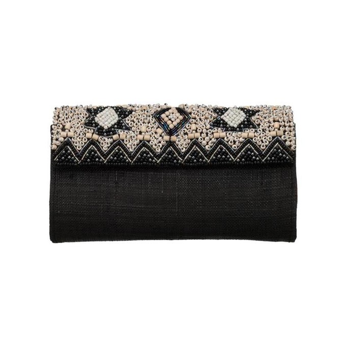 Dari Clutch Black from Disenyo