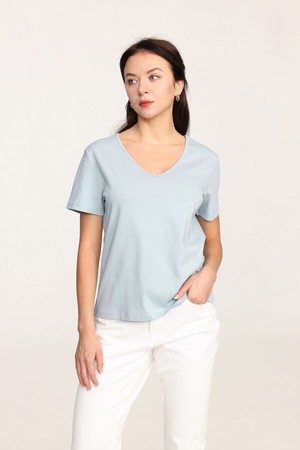 Organic Cotton V-Neck T-Shirt from Ecoer Fashion