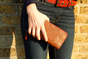 Purse | Leather & Fire-hose from Elvis & Kresse