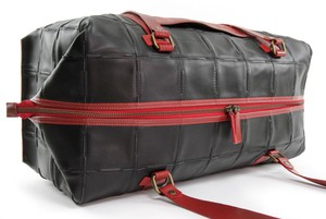 Weekend Bag | Leather & Fire-hose from Elvis & Kresse