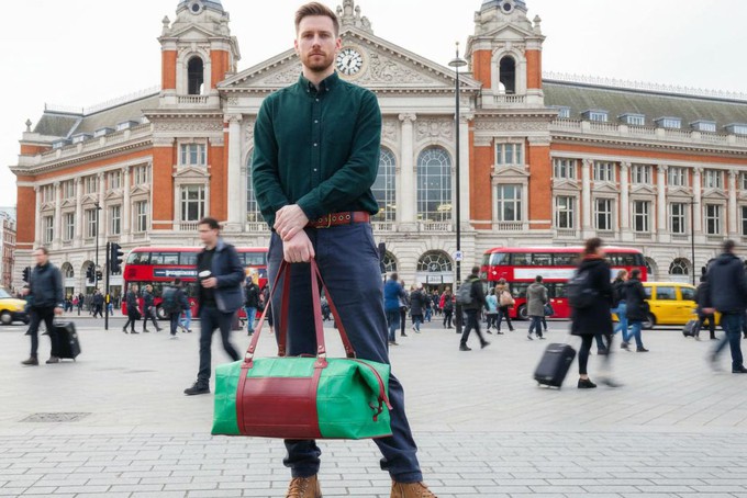 Weekend Bag | Leather & Fire-hose from Elvis & Kresse