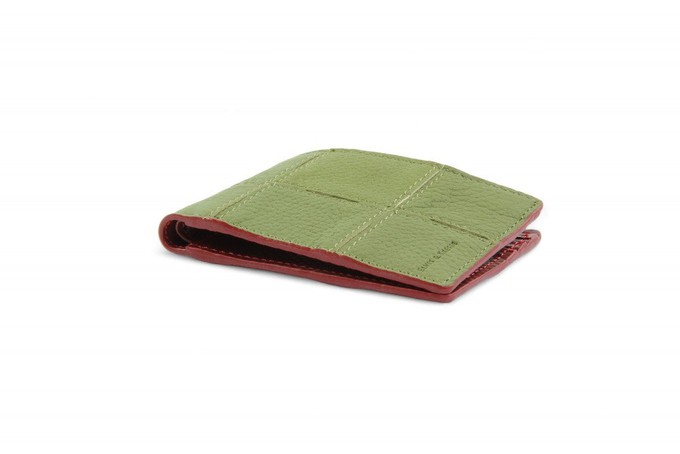 Compact Wallet | Leather & Fire-hose from Elvis & Kresse