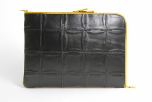Folio Laptop Case | Leather & Fire-hose from Elvis & Kresse
