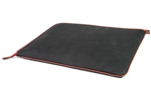 Folio & Laptop Case from Elvis & Kresse