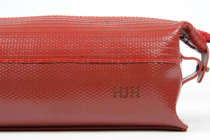 Medium Washbag | Fire-hose from Elvis & Kresse