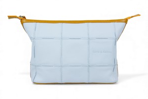 Cosmetics Case / Toiletry Bag | Leather & Fire-hose from Elvis & Kresse