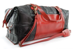Weekend Bag | Leather & Fire-hose from Elvis & Kresse
