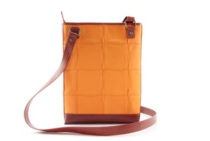 Reporter Bag | Leather & Fire-hose from Elvis & Kresse