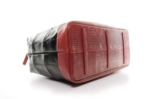 Gladstone Travel Bag | Leather & Fire-hose from Elvis & Kresse