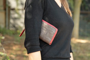 Purse | Leather & Fire-hose from Elvis & Kresse