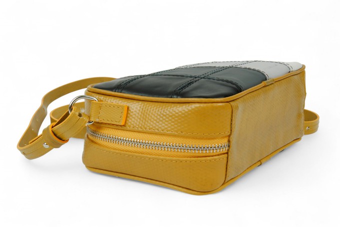 Disco Bag | Leather & Fire-hose from Elvis & Kresse