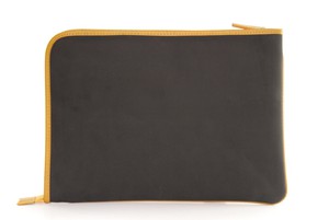 Folio & Laptop Case from Elvis & Kresse