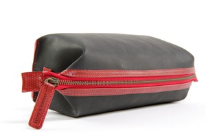 Medium Washbag | Printing Blanket & Fire-hose from Elvis & Kresse
