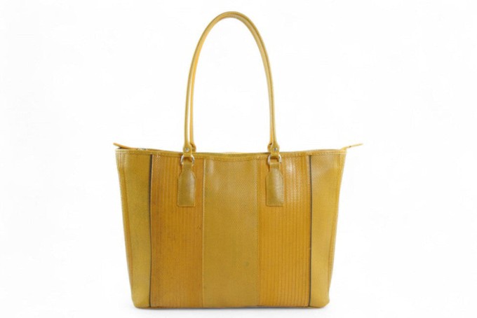 Classic Tote | Fire-hose from Elvis & Kresse